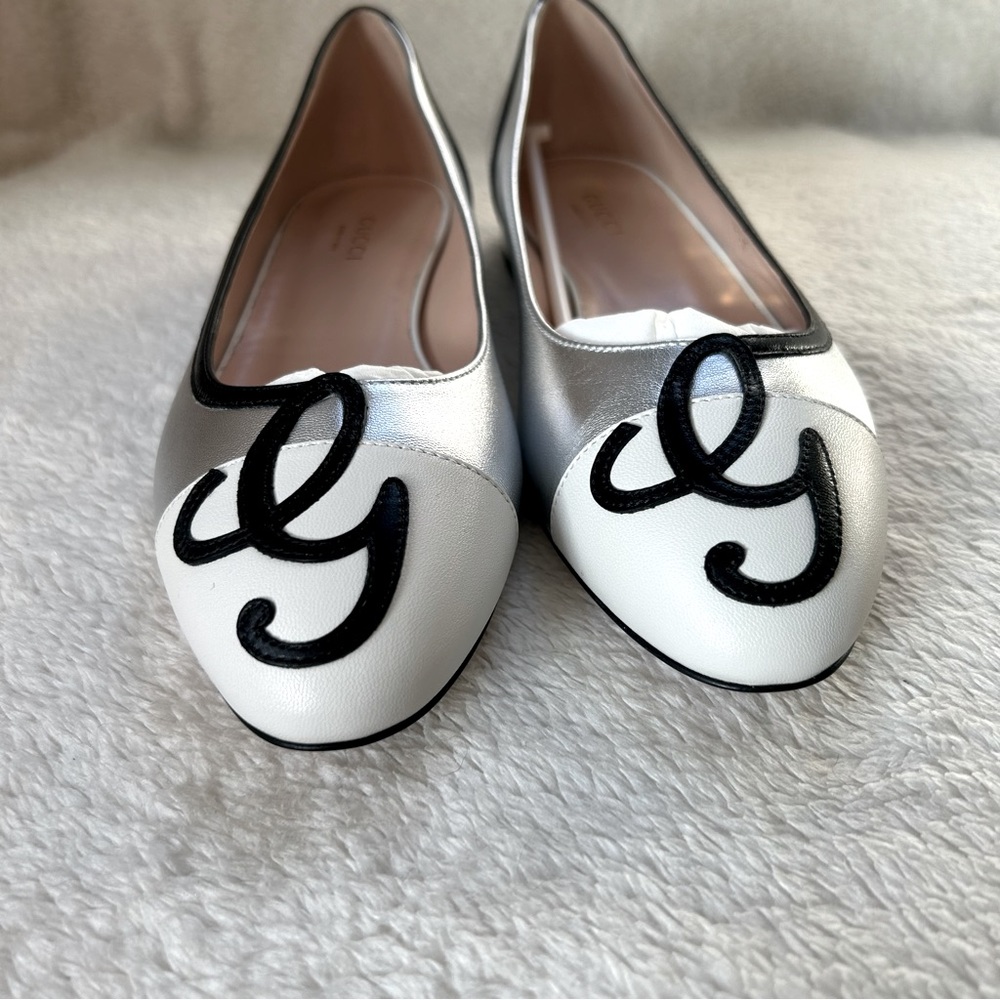 NIB Authentic Gucci Malaga Kid 2-tone Leather Pump Flats Silver White 37 - Picture 6 of 9